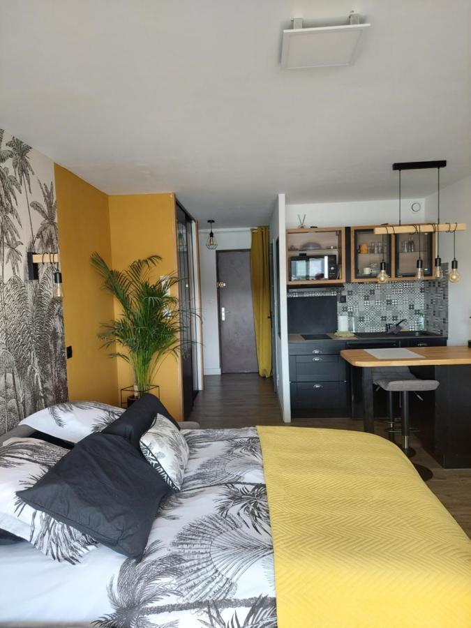Studio Expose Plein Sud Vu Sur Le Port De Plaisance Perros-Guirec Exterior photo